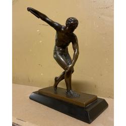 Неизвестный скульптор Дискобол