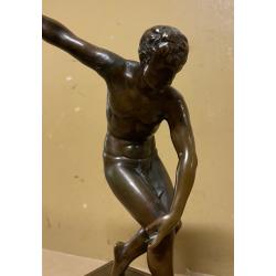 Неизвестный скульптор Дискобол